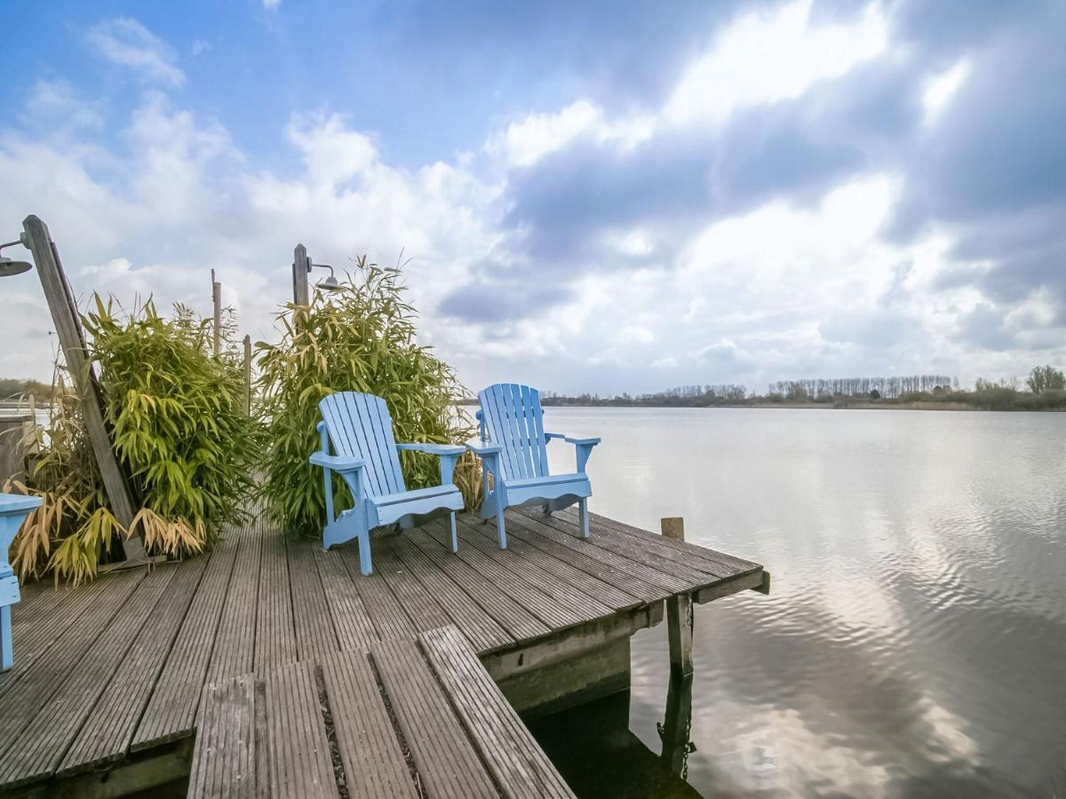 Holiday Home In Noordwijkerhout With Terrace Close To A Lake Ngoại thất bức ảnh