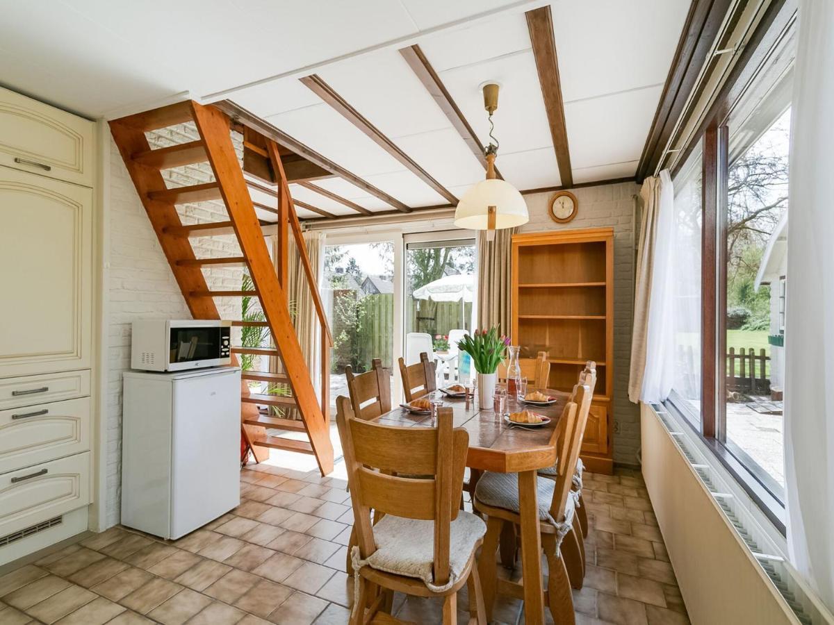 Holiday Home In Noordwijkerhout With Terrace Close To A Lake Ngoại thất bức ảnh